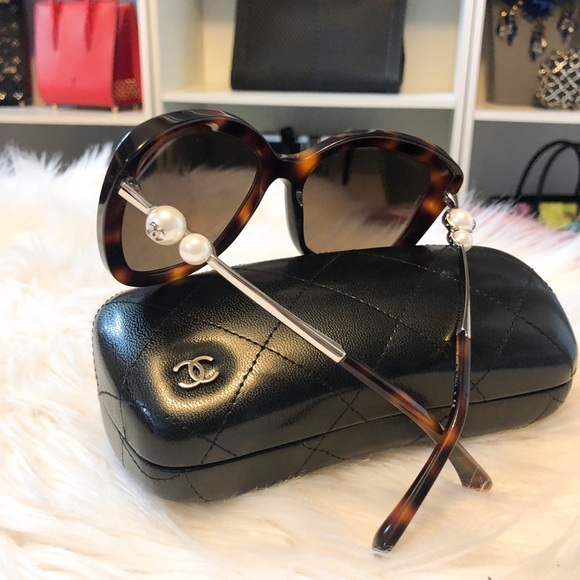 CHANEL Accessories - Chanel Pearl Brown Square Sunglasses 5339